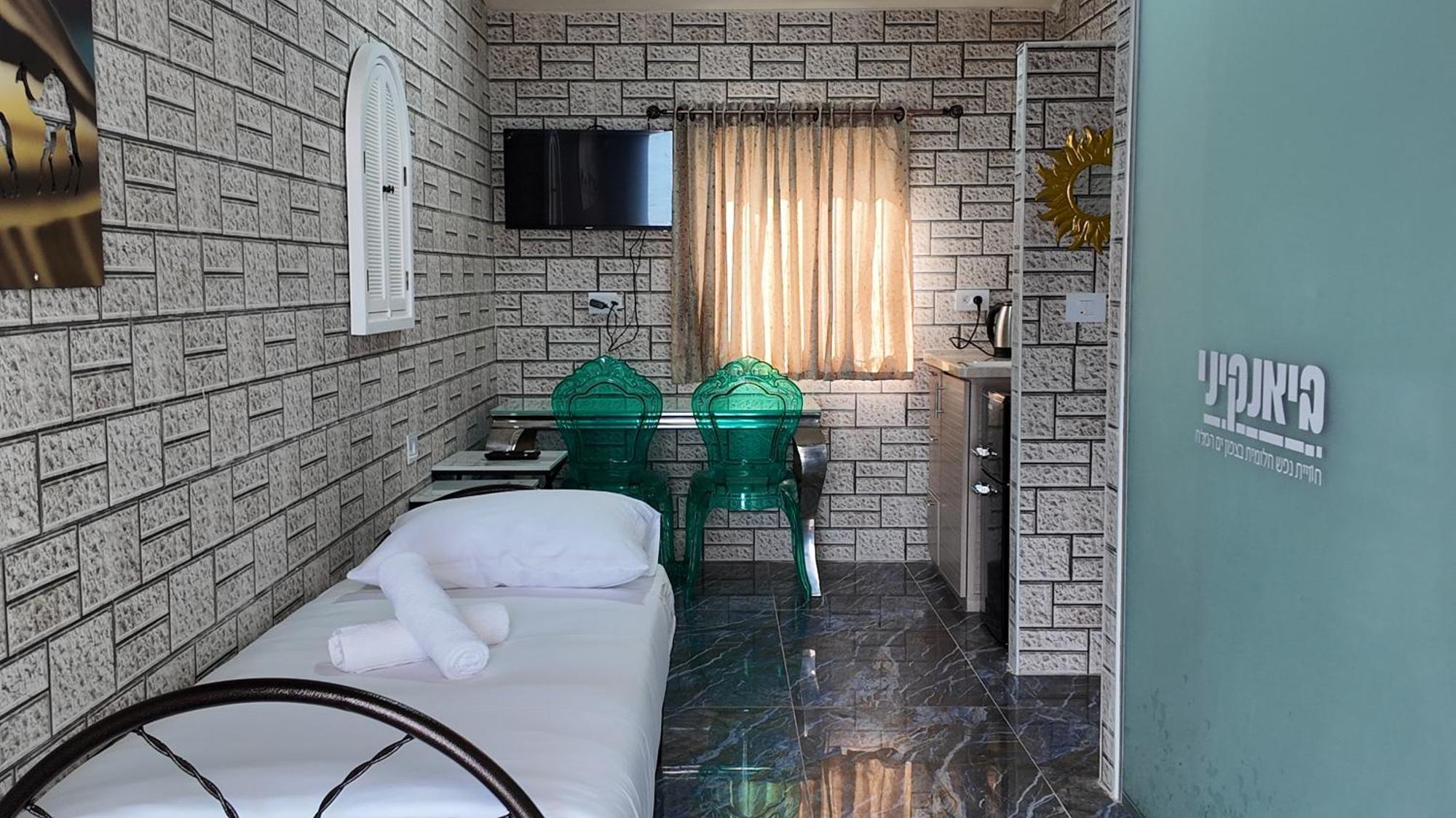Hotel The Dream Compound- By Biankini Kalia Exterior foto